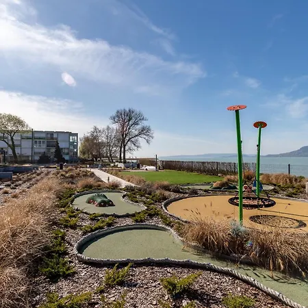 Sunset 409 With Pool - Happy Fonyód